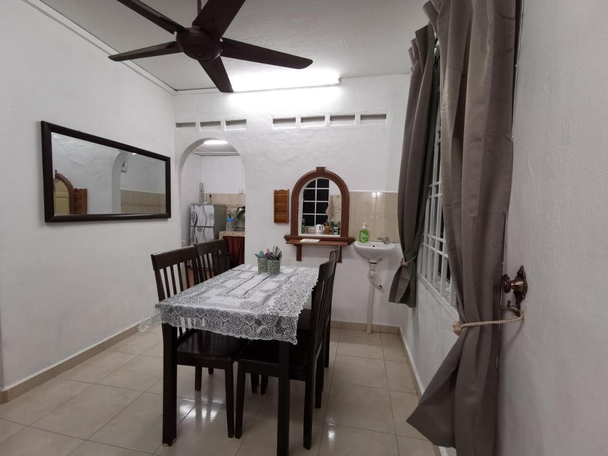 Sri Makmur Pontian Homestay Pontian Besar Екстериор снимка