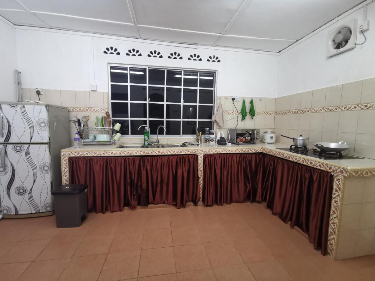 Sri Makmur Pontian Homestay Pontian Besar Екстериор снимка
